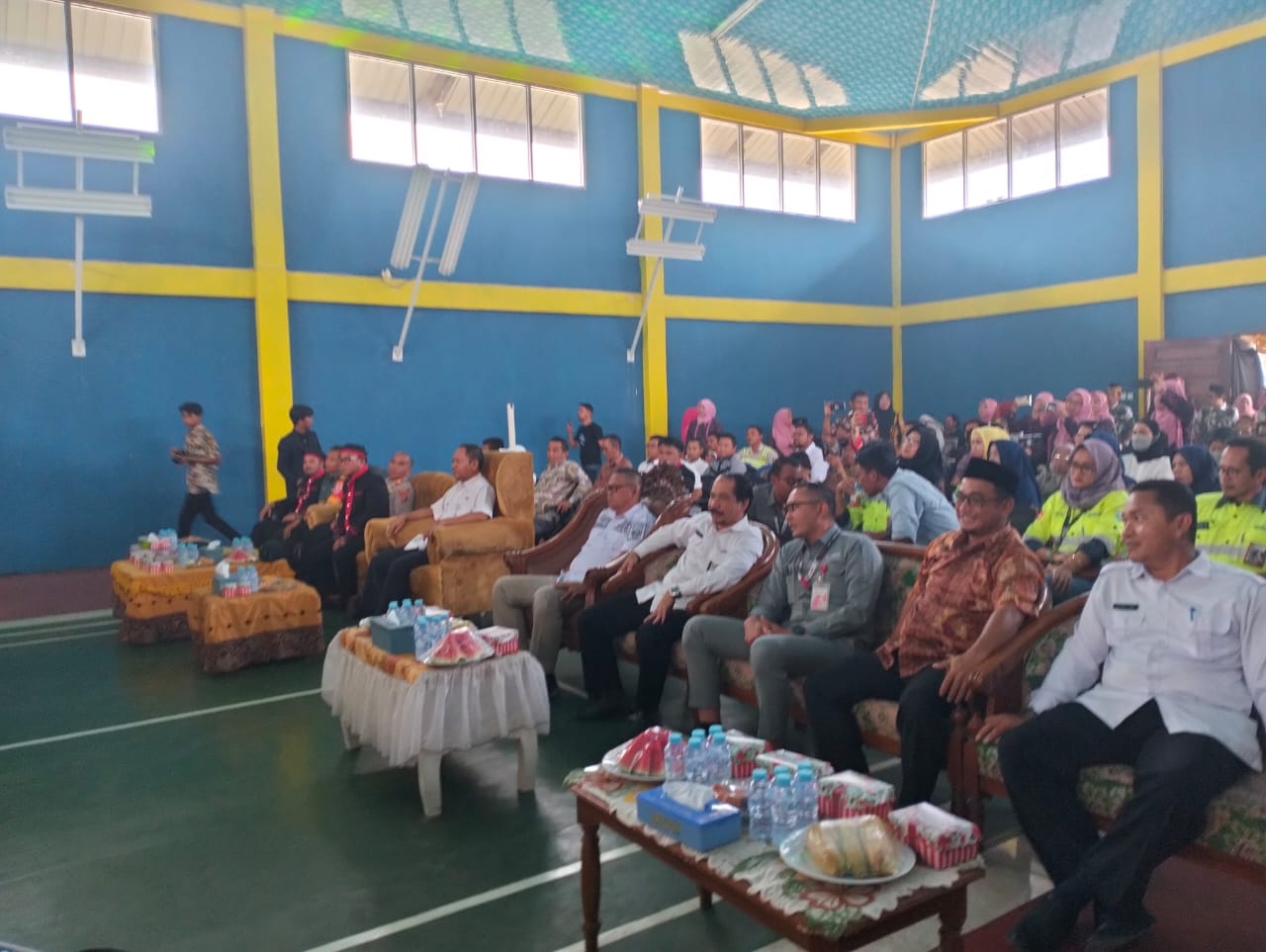 Kadisporapar Hadiri HUT ke-84 Desa Samurangau