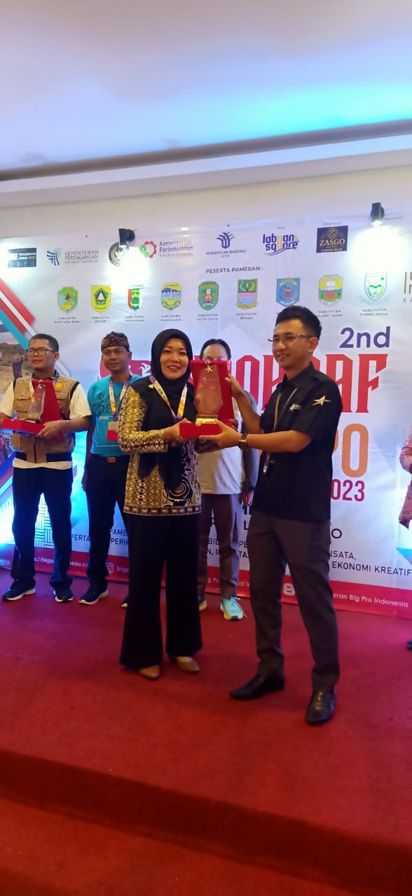 Dinas Pemuda Olahraga dan Pariwisata Kabupaten Paser ikut dalam Indonesia Kreatif Indonesia Expo 2023 di Labuan Bajo Nusa Tenggara Timur
