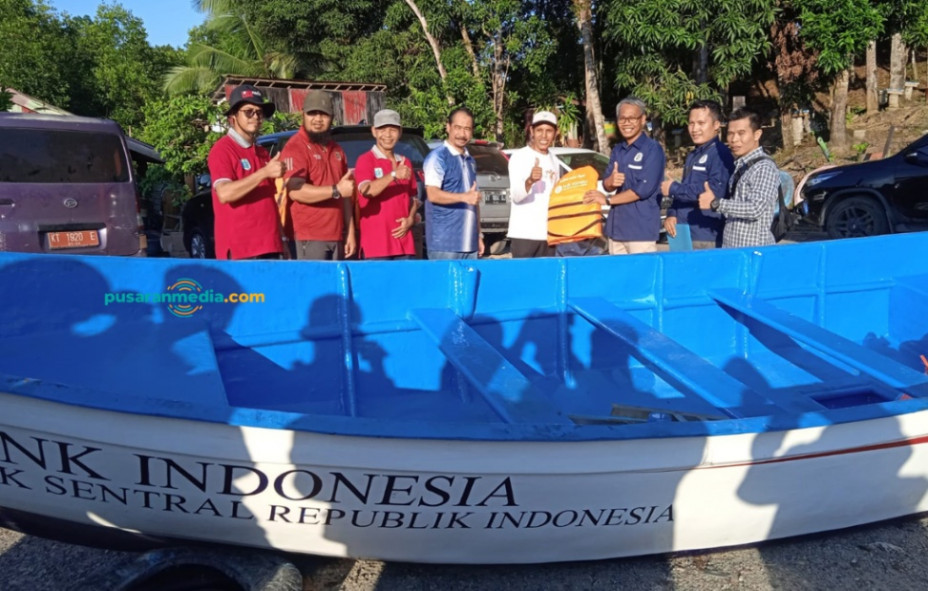 Kado Kemerdekaan Kampung Warna Warni dari Bank Indonesia